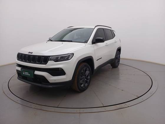 JEEP COMPASS 1.3 T270 TURBO FLEX LONGITUDE AT6 JEEP COMPASS 1.3 T270 TURBO FLEX LONGITUDE AT6